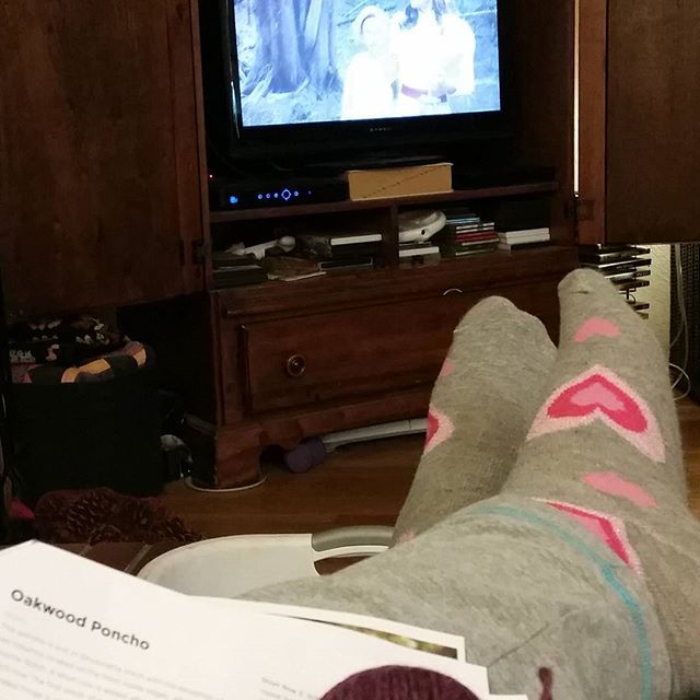 End of a long, hard day. New project, new socks and Anne! #annewithane #oakwoodponcho