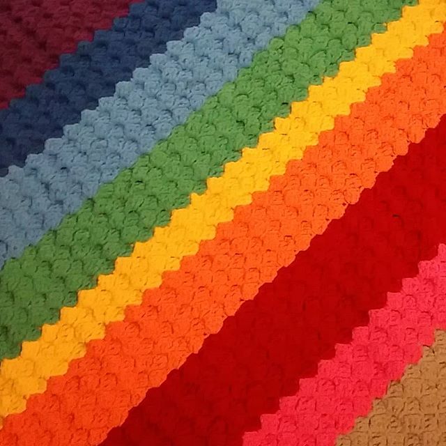 Rainbows make me happy. #c2ccrochet #sunshineonacloudyday #justtheborderleft